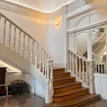 Doux Pavillon La Tourelle Apartment